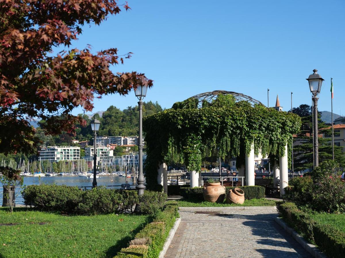 Serviced Apartments By Hotel De Charme Laveno-Mombello Exterior photo