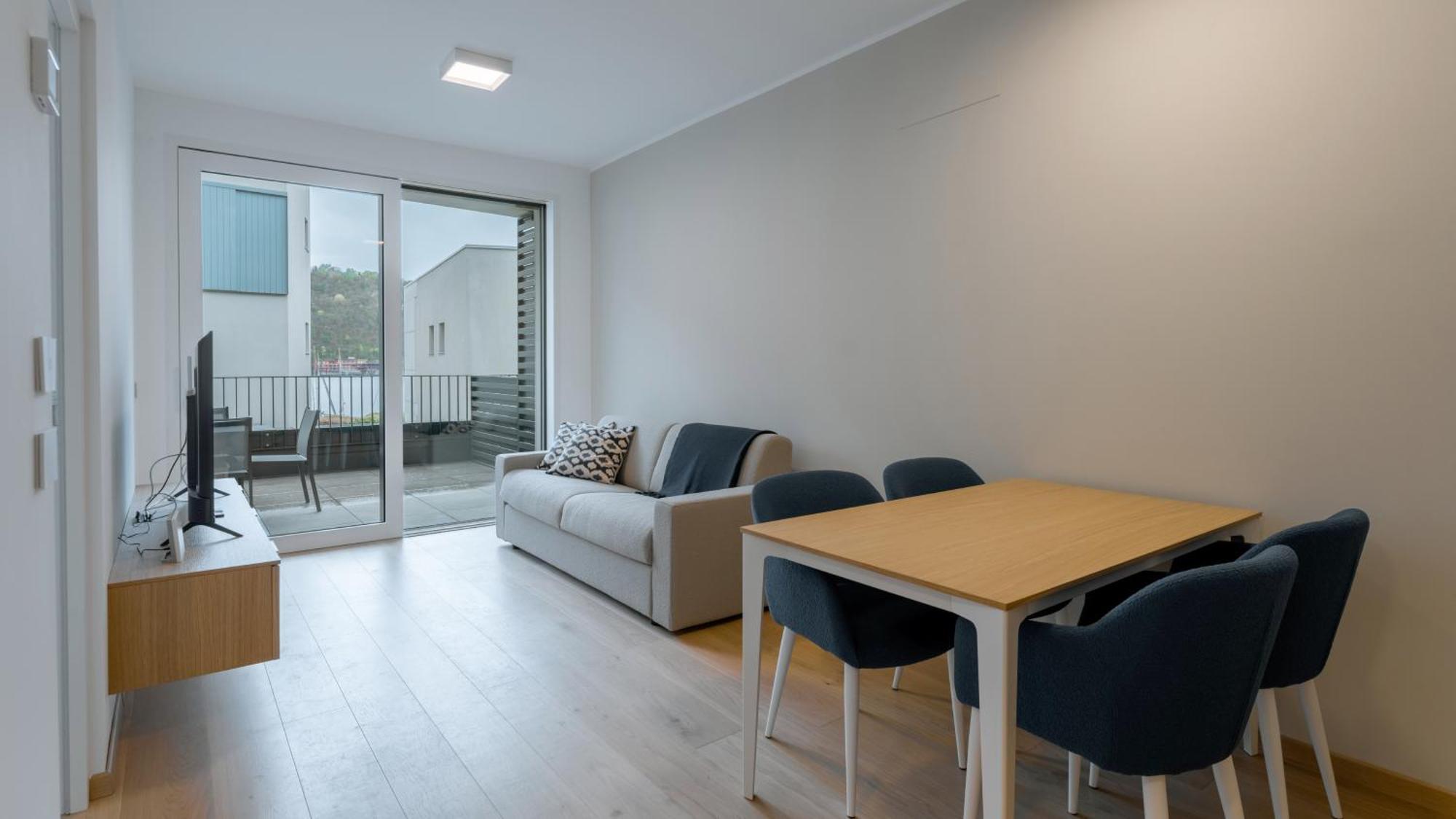 Serviced Apartments By Hotel De Charme Laveno-Mombello Exterior photo