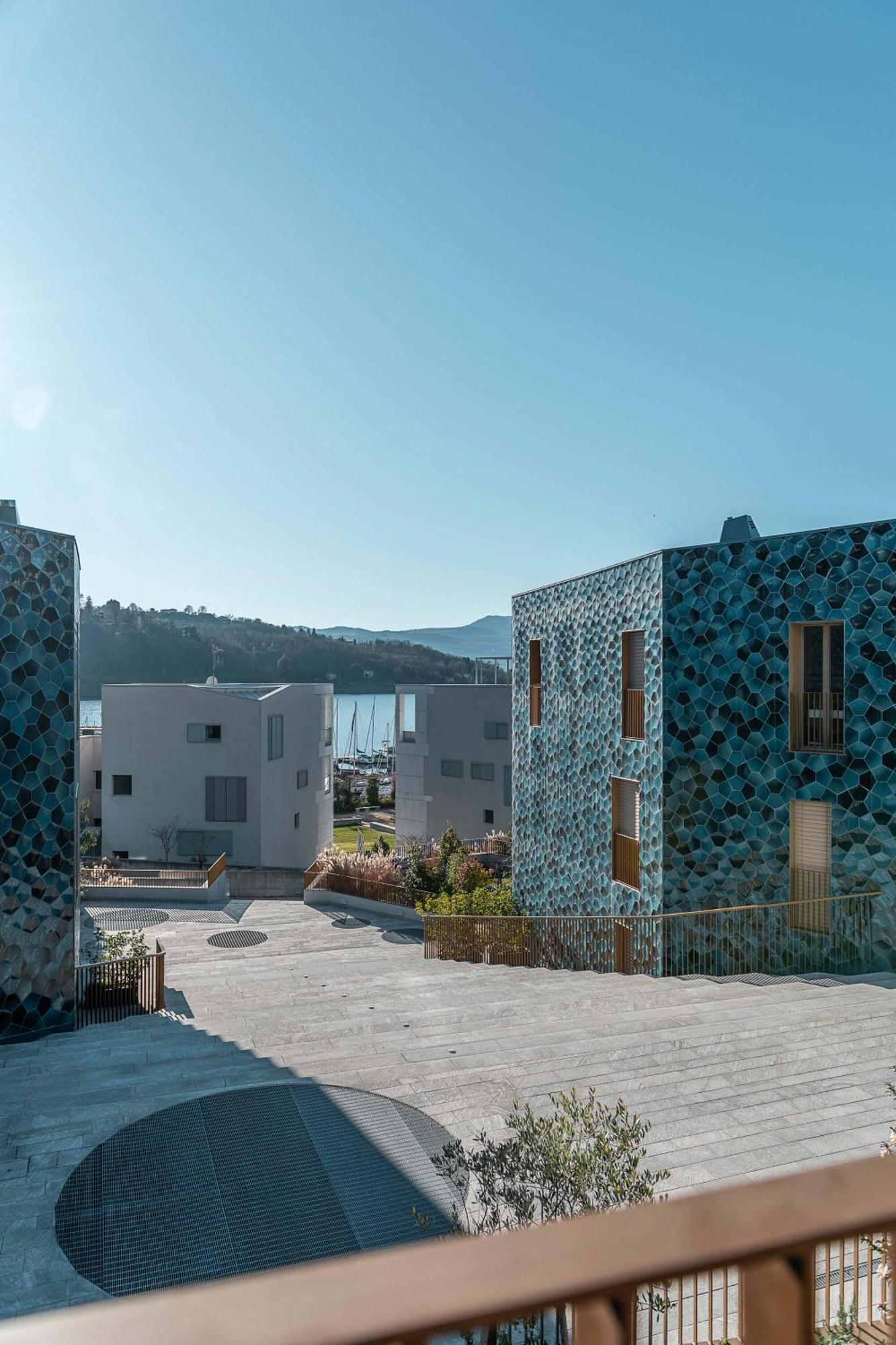 Serviced Apartments By Hotel De Charme Laveno-Mombello Exterior photo