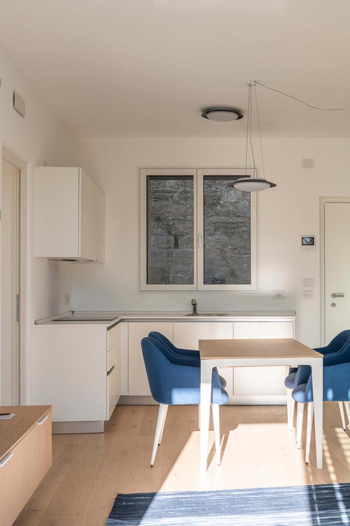 Serviced Apartments By Hotel De Charme Laveno-Mombello Exterior photo