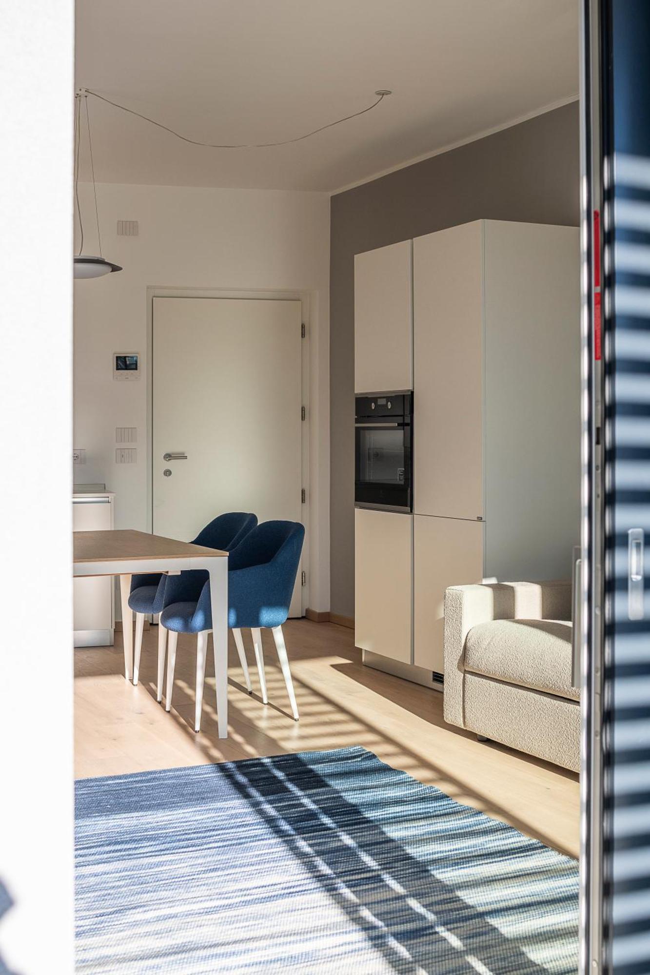 Serviced Apartments By Hotel De Charme Laveno-Mombello Exterior photo