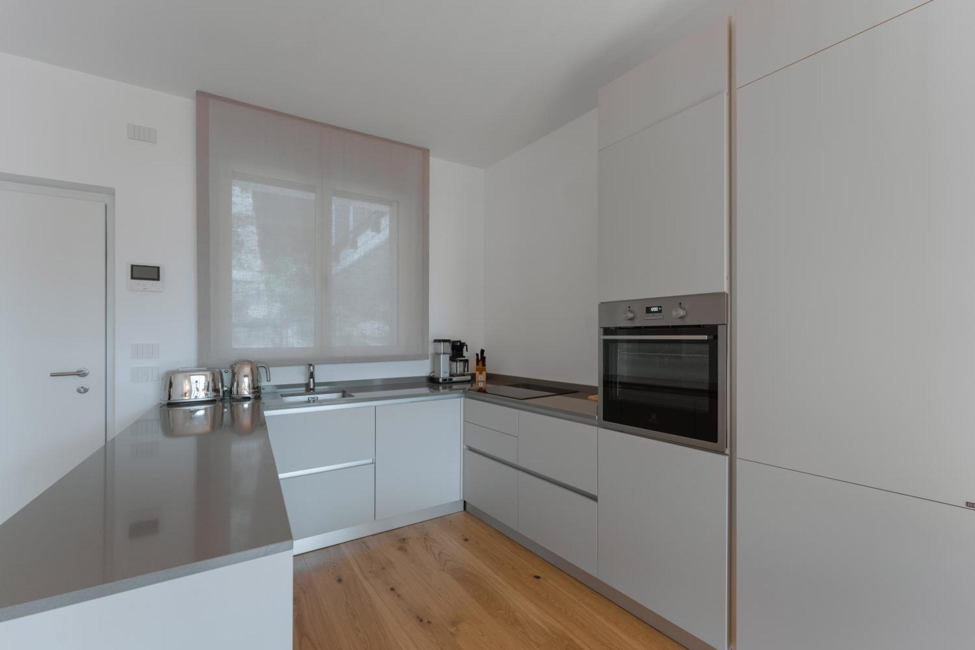 Serviced Apartments By Hotel De Charme Laveno-Mombello Exterior photo